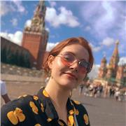 Professeure de russe native avec plusieurs années d'expérience dans l'enseignement